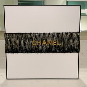 Chanel Limited Edition Holiday 2020 Gift Box